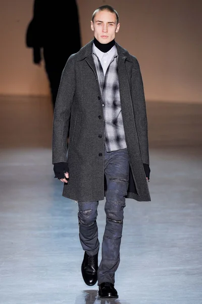 Look 5
